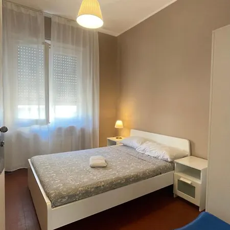 Price Guaranteed - Affordable - 24h Check-in - Center Maison d'hôtes 3*